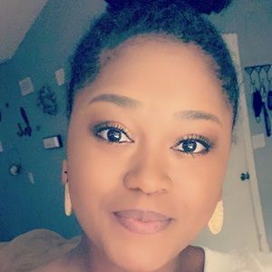 Meet your Posher, Paige